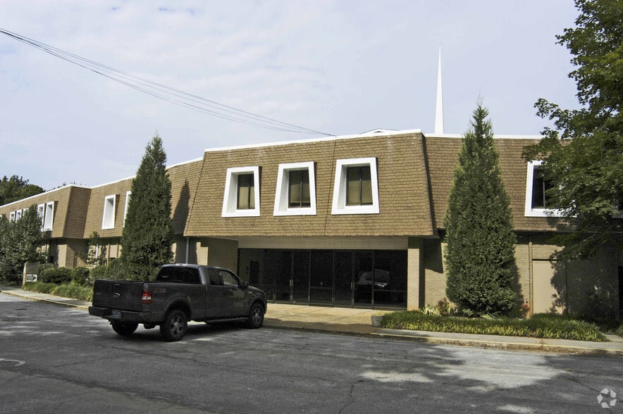 1600 Agape Way, Decatur, GA for sale - Primary Photo - Image 1 of 32