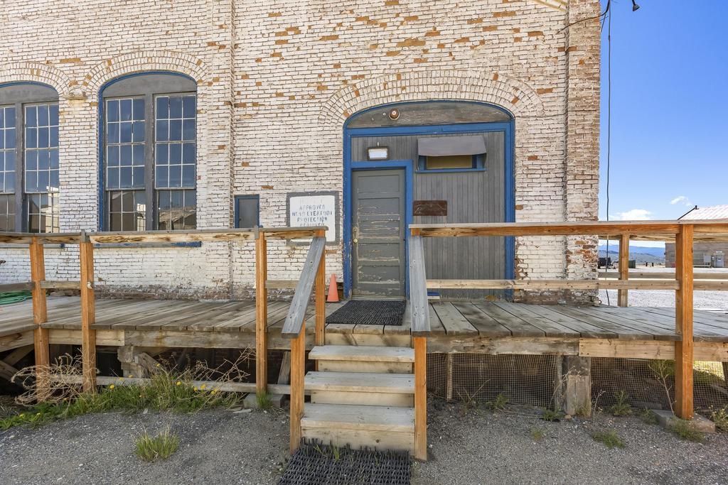 244 Anaconda Rd, Butte, MT for sale Primary Photo- Image 1 of 20