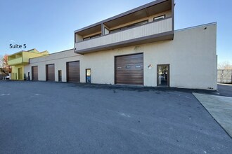 350 E Todd Rd, Santa Rosa, CA à louer Photo intérieure- Image 1 de 19