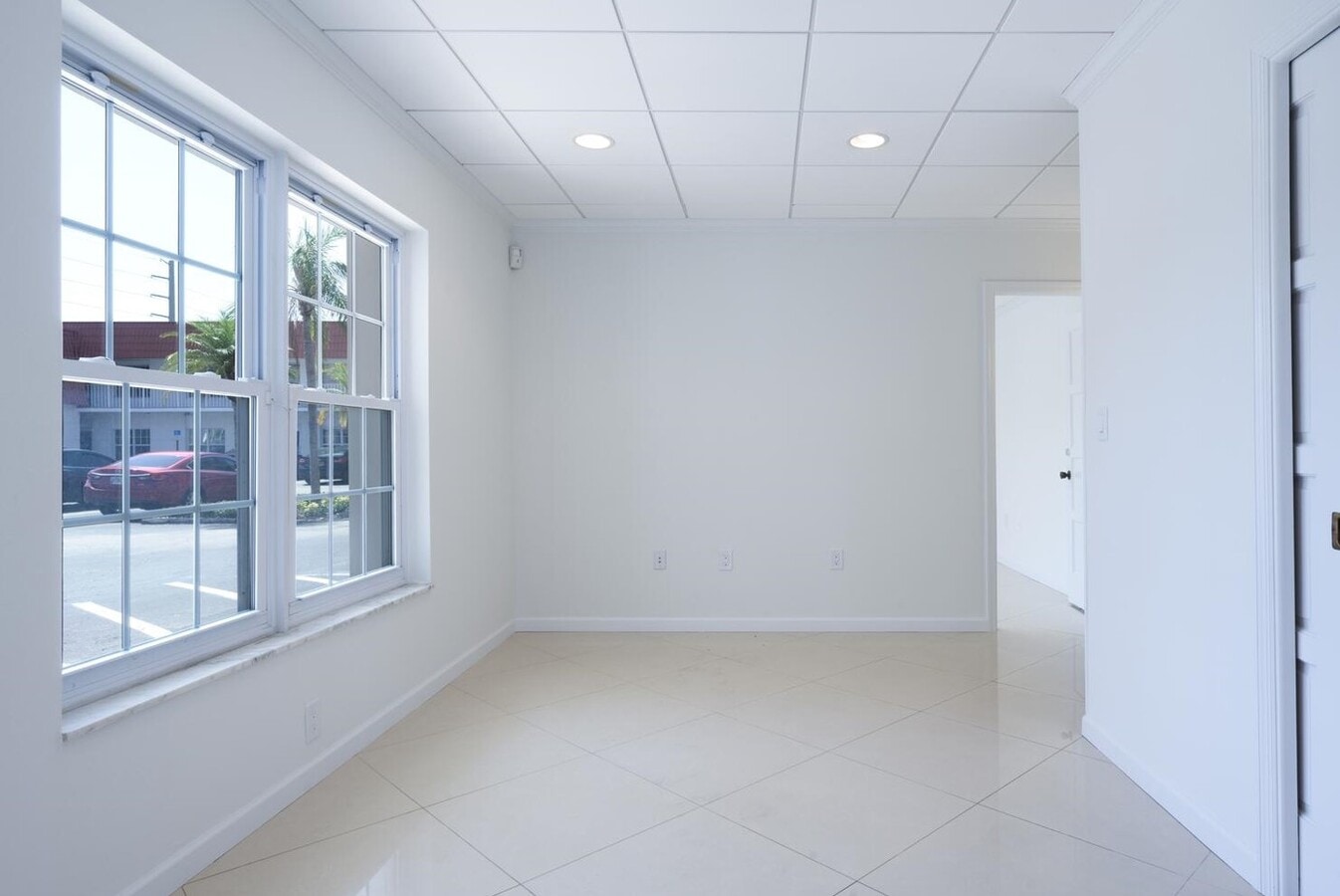 721 Us Highway 1, North Palm Beach, FL 33408 - Unit 1E -  - Interior Photo - Image 1 of 4