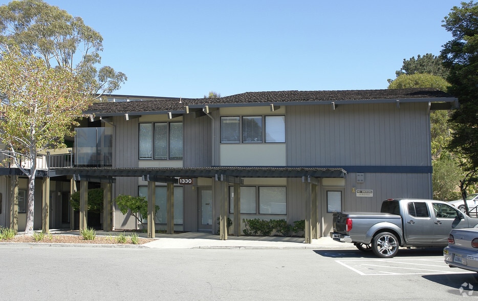 1330 Tara Hills Dr, Pinole, CA for sale - Building Photo - Image 3 of 4