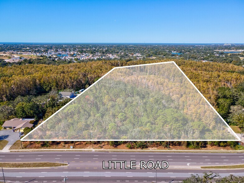 000 LITTLE ROAD, SOUTH OF JASMINE BLVD, New Port Richey, FL à vendre - Aérien - Image 1 de 8