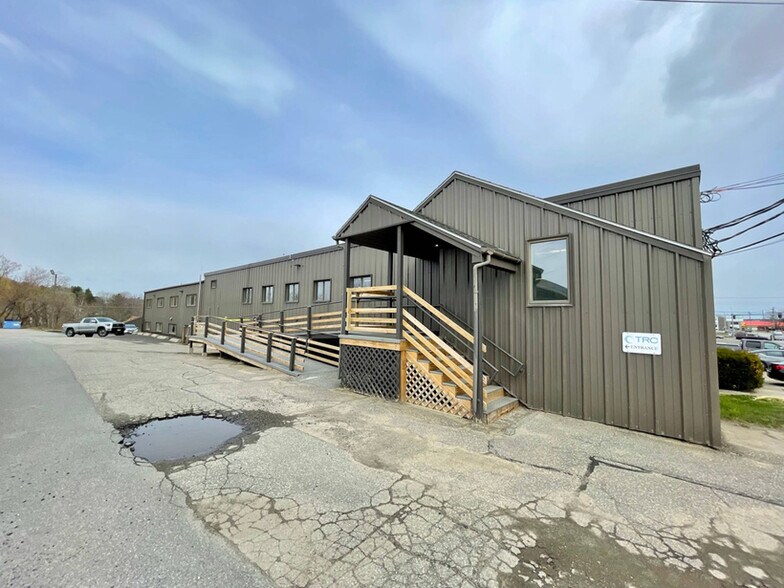 249 Western Ave, Augusta, ME à vendre - Photo du bâtiment - Image 3 de 15