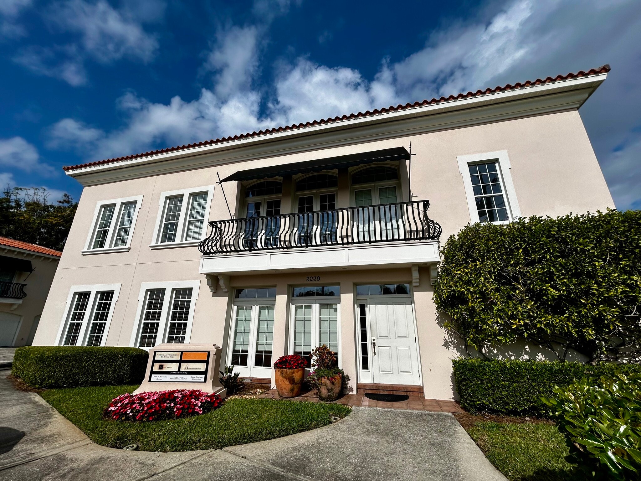 3239 Henderson Blvd, Tampa, FL for lease Primary Photo- Image 1 of 18