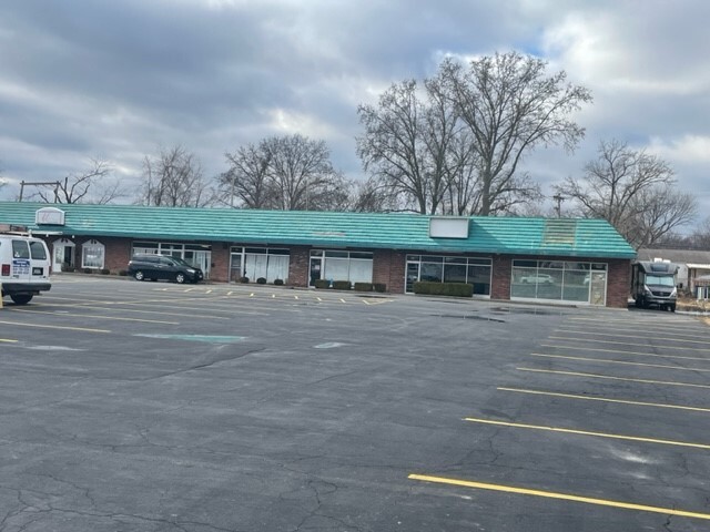 427 S Church St, Saint Peters, MO for lease - Building Photo - Image 2 of 2