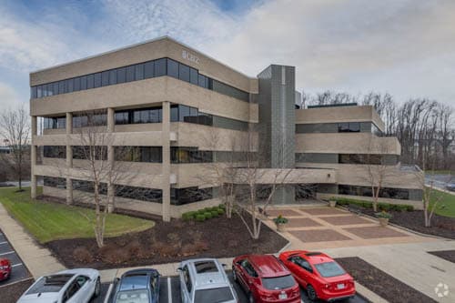 4040 Embassy Pky, Akron, OH for lease - Building Photo - Image 3 of 7