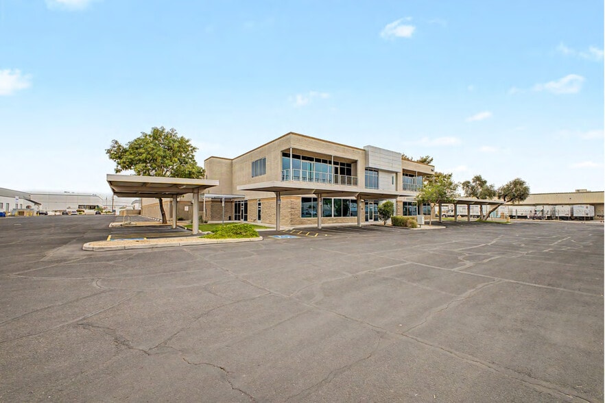 230 N 48th Ave, Phoenix, AZ for lease - Building Photo - Image 1 of 18
