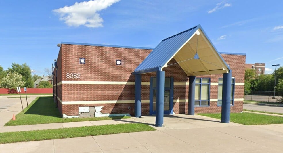 Medical Office Portfolio portefeuille de 3 propriétés à vendre sur LoopNet.ca - Photo principale - Image 1 de 2