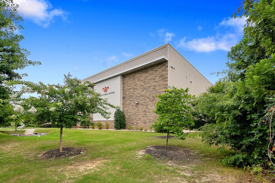 2847 Bridgewood Dr, Fayetteville, NC à vendre - Photo du bâtiment - Image 3 de 60