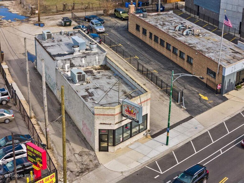 1543 N Elston Ave, Chicago, IL à vendre - Photo du bâtiment - Image 3 de 18