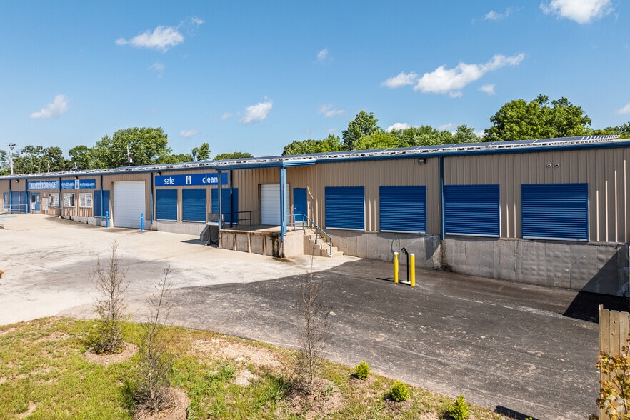 601 E South St, Ozark, MO for sale - Building Photo - Image 2 of 7