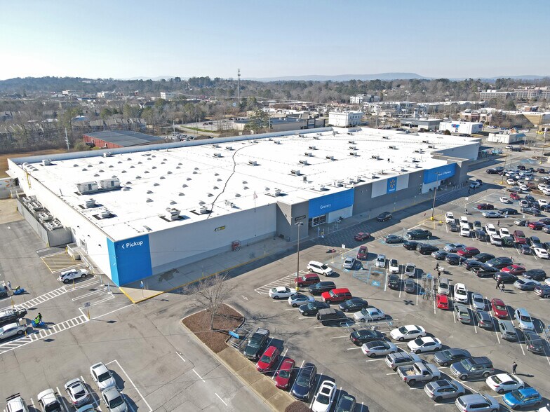 2000-2020 Gunbarrel Rd, Chattanooga, TN à louer - Photo du bâtiment - Image 2 de 9