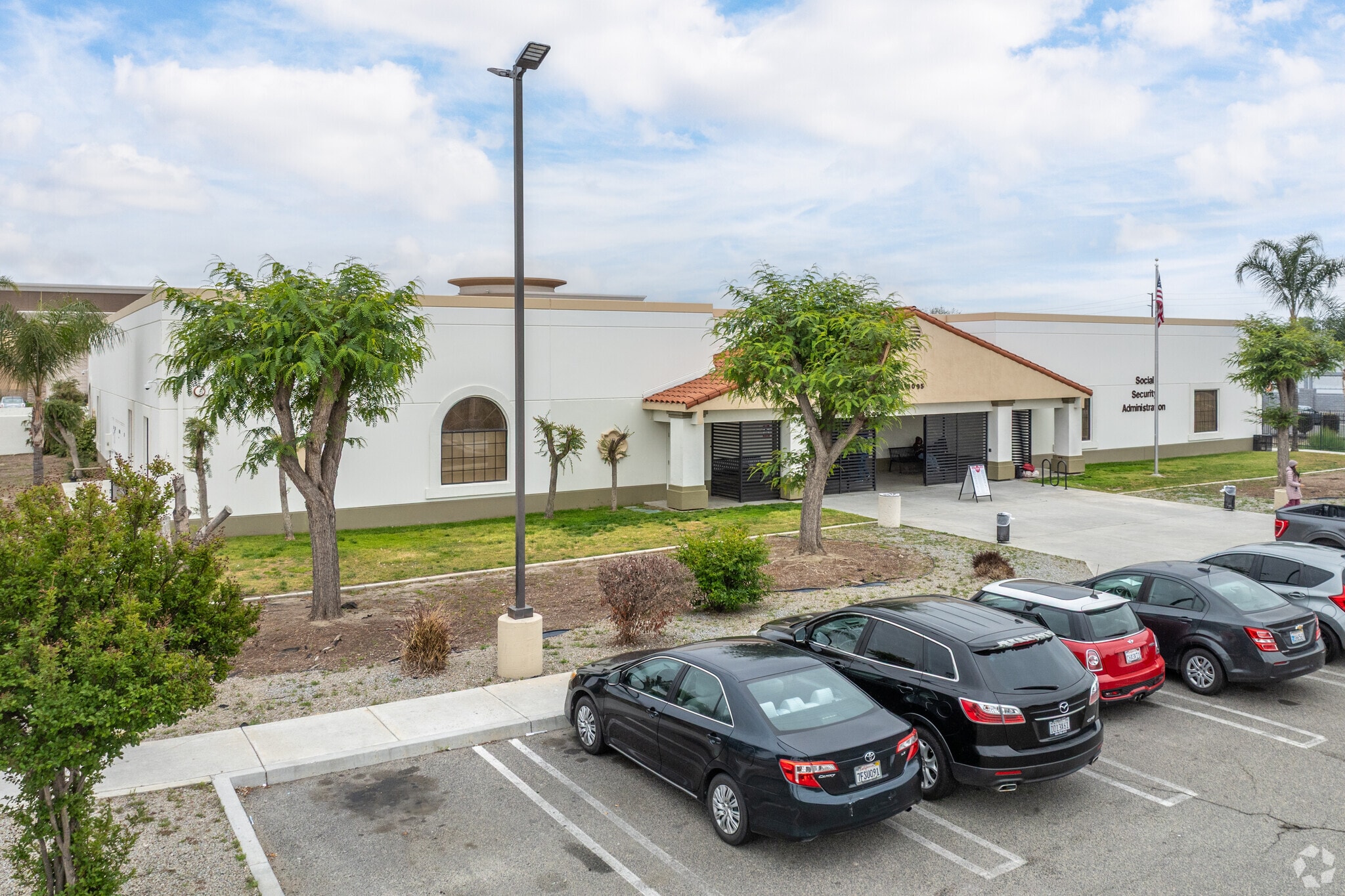 3095 W Devonshire Ave, Hemet, CA à vendre Photo principale- Image 1 de 11