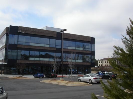 595 Hurricane Shoals Rd, Lawrenceville, GA à louer - Photo du bâtiment - Image 3 de 6