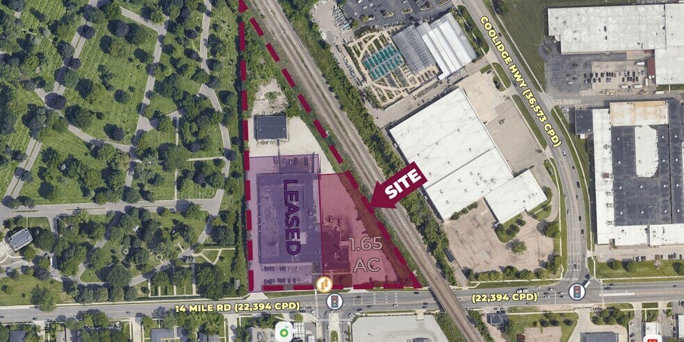 3200 W 14 Mile Rd, Royal Oak, MI à louer - Photo principale - Image 1 de 3