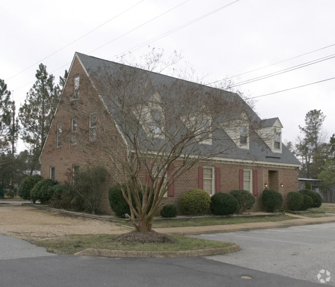 8979 Pocahontas Trl, Williamsburg, VA for lease - Primary Photo - Image 3 of 29