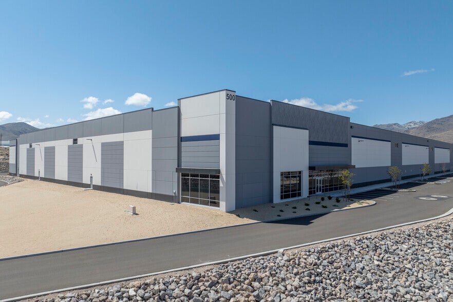 500 Denmark Dr, Sparks, NV for lease - Primary Photo - Image 1 of 6