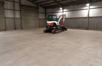 Wood End, Bedford for lease Interior Photo- Image 2 of 2
