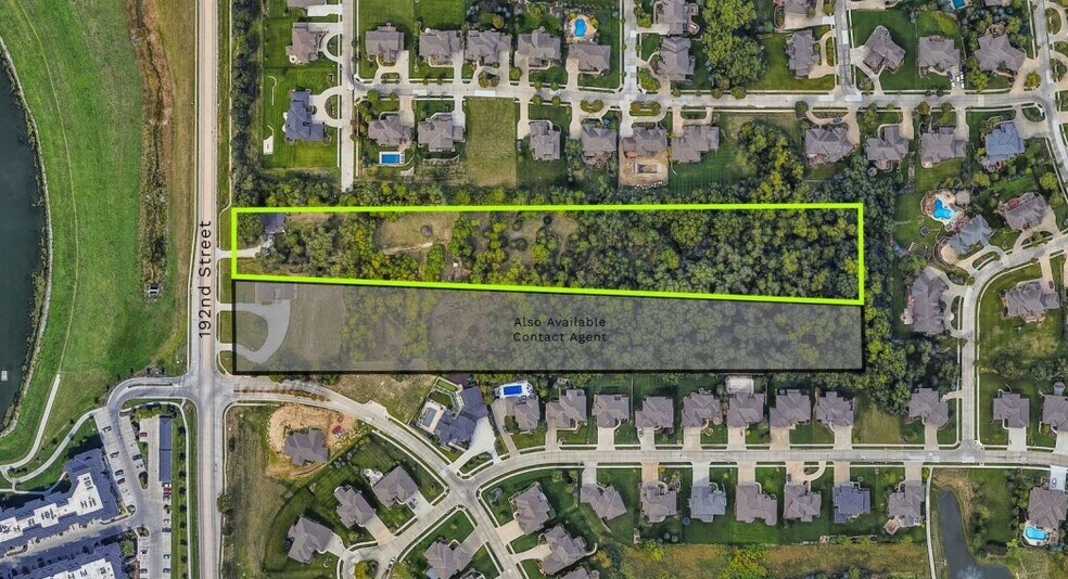 1201-1225 N 192nd St, Elkhorn, NE à vendre - Photo du bâtiment - Image 1 de 4