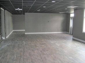 3233 Business Park Dr, Stevens Point, WI for lease Interior Photo- Image 1 of 5