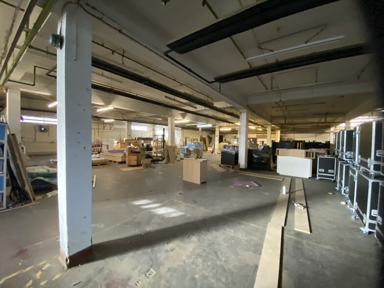 Portland St, Bristol for lease - Interior Photo - Image 3 of 7