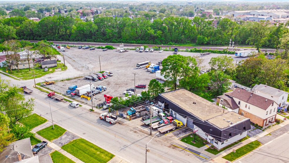 15500 Vincennes Rd, Phoenix, IL for sale - Building Photo - Image 2 of 15