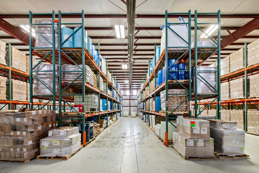 97 S Red Willow Rd, Evanston, WY à vendre - Photo du bâtiment - Image 2 de 38