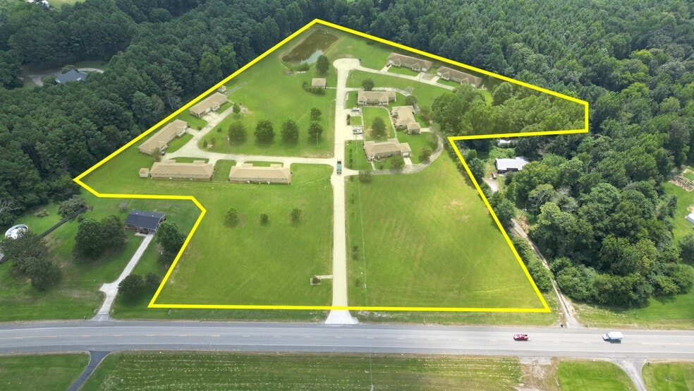 3226 Cathedral Caverns Rd, Grant, AL for sale - Building Photo - Image 1 of 16