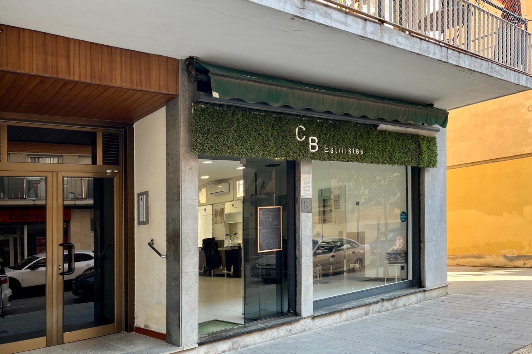 Retail in Martorell, Barcelona for lease Primary Photo- Image 1 of 2