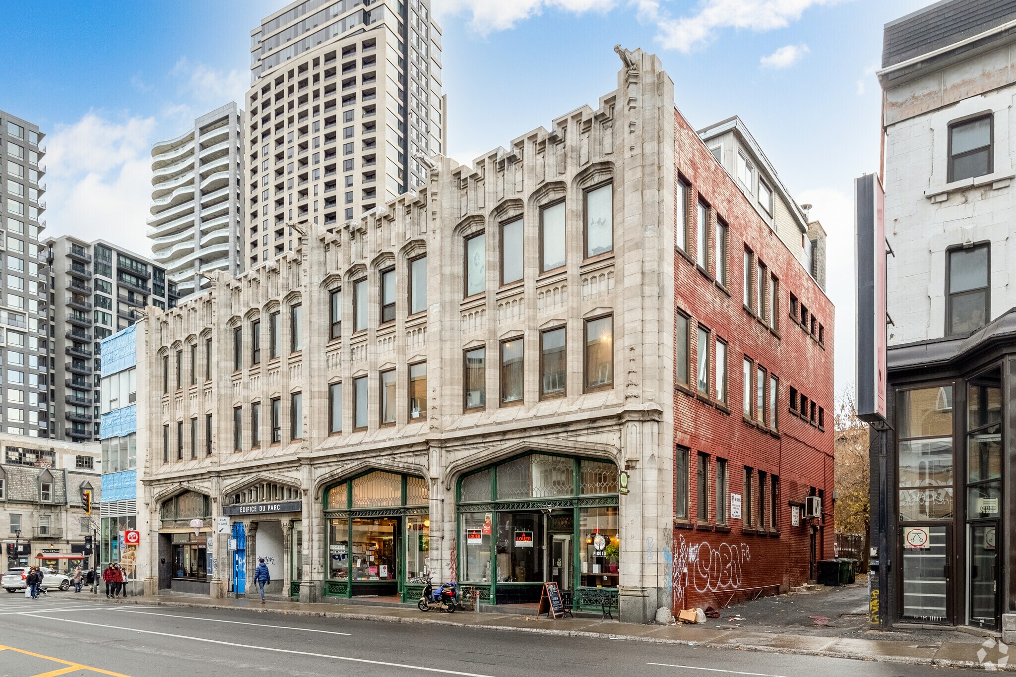 3412-3418 Av du Parc, Montréal, QC for sale Primary Photo- Image 1 of 1