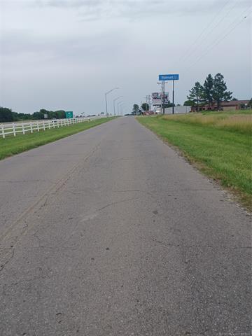 Paul Carr Drive, Checotah, OK à vendre - Photo du bâtiment - Image 2 de 16