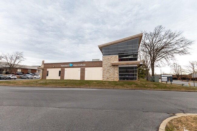 Plus de détails pour 195 Thomas Johnson Dr, Frederick, MD - Bureau à vendre