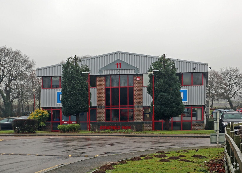 Elettra Ave, Waterlooville à vendre - Photo du bâtiment - Image 2 de 2