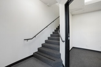 2530 E Corporate Pl, Monterey Park, CA à louer Photo intérieure- Image 2 de 24