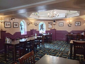 818 Manchester Old Rd, Manchester à louer Photo intérieure- Image 2 de 8