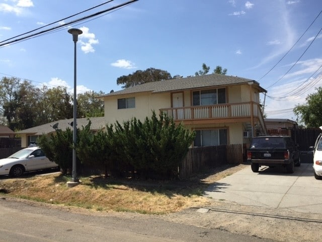 1685 Glenrose Ave, Sacramento, CA for sale - Primary Photo - Image 1 of 1