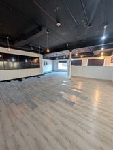 517 Green Bay Rd, Wilmette, IL à louer Photo intérieure- Image 1 de 5