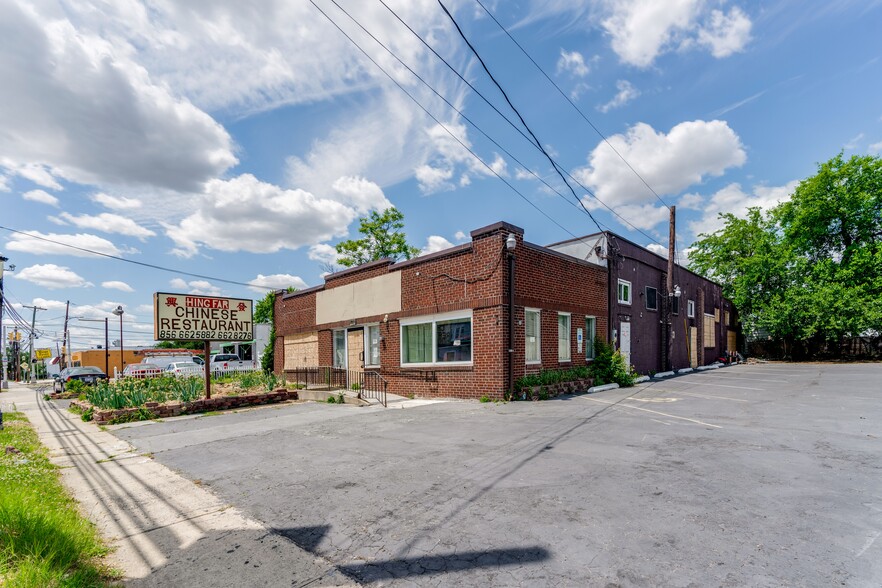 7513-7519 Maple Ave, Pennsauken, NJ for lease - Building Photo - Image 3 of 12