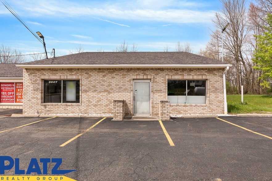 3497 State Route 5, Cortland, OH for lease - Building Photo - Image 3 of 10