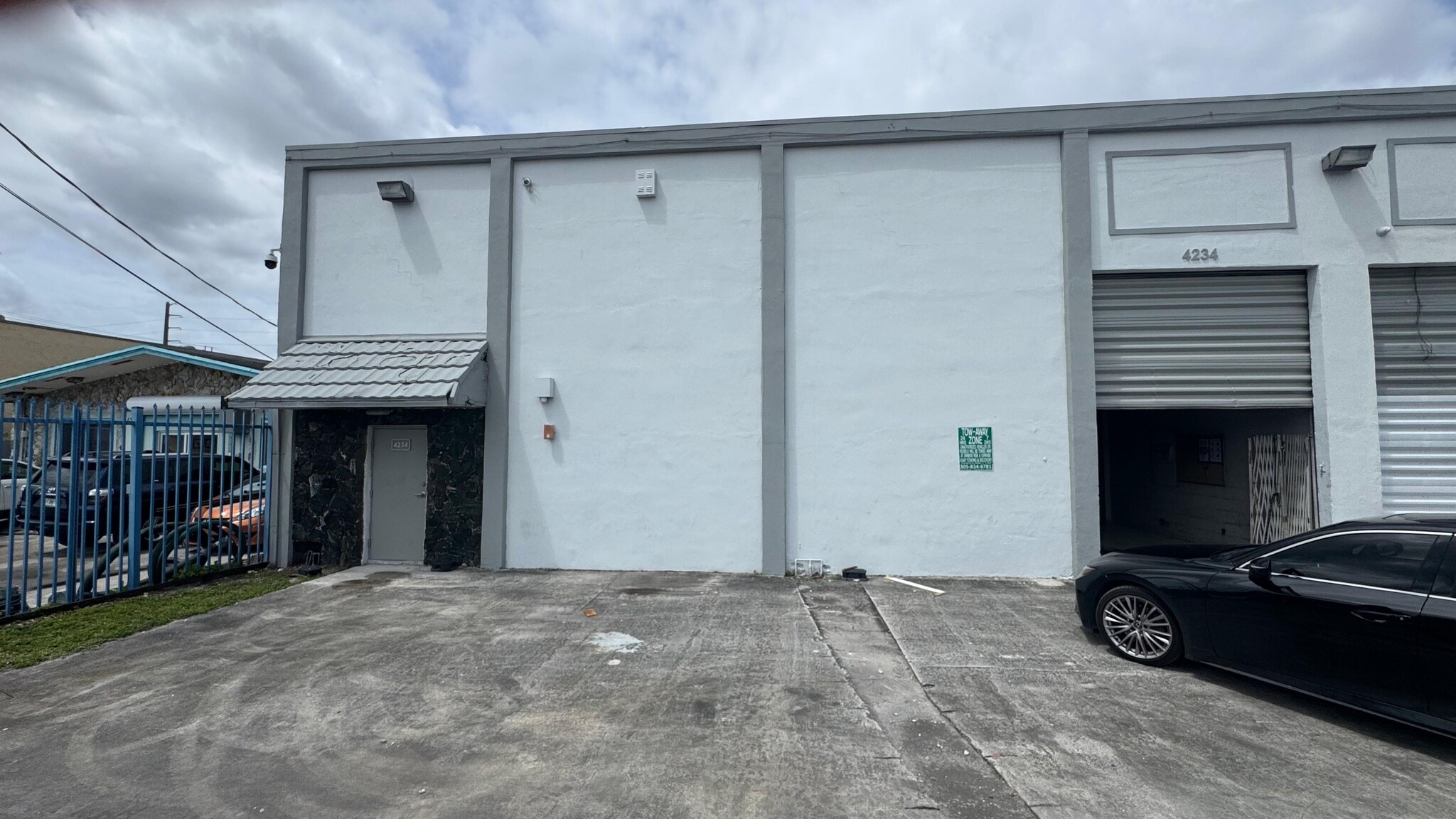 4201-4250 NW 37th Ct, Miami, FL for lease Building Photo- Image 1 of 7