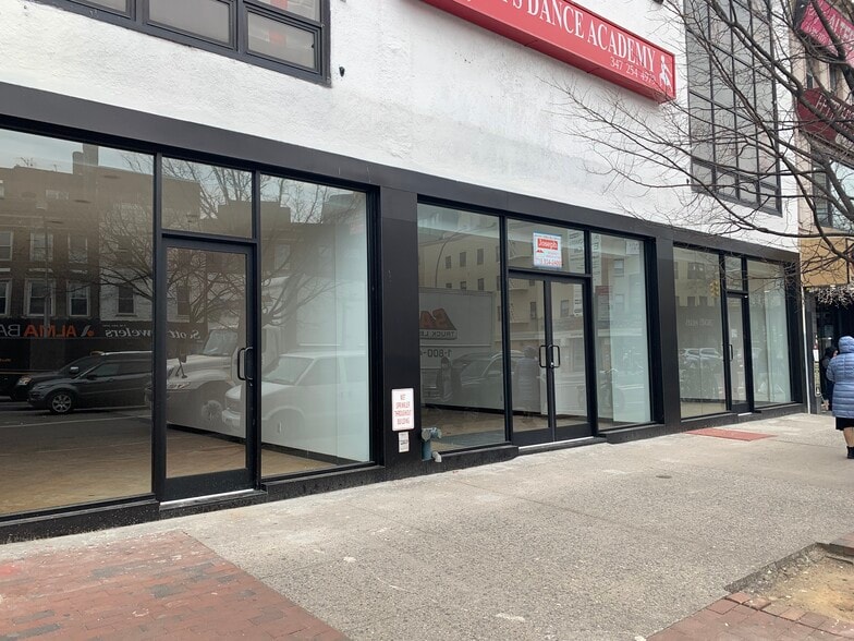 1219 Kings Hwy, Brooklyn, NY for lease - Building Photo - Image 1 of 4