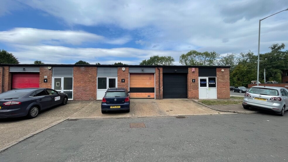 Dongan Rd, Warwick for lease - Building Photo - Image 2 of 9