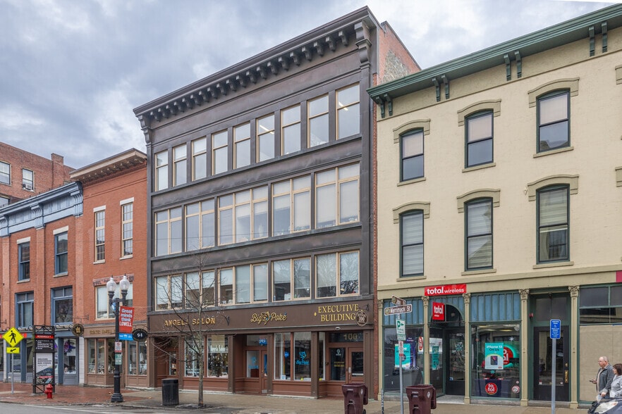 100 Merrimack St, Lowell, MA à louer - Photo du bâtiment - Image 3 de 5