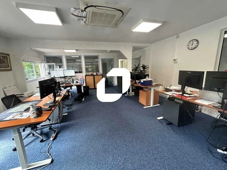 Flex in Montigny-lès-Cormeilles for lease - Building Photo - Image 2 of 16