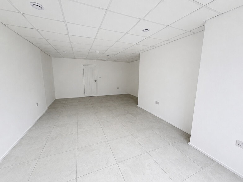 59 Liverpool Rd, Stoke On Trent for lease - Building Photo - Image 2 of 9