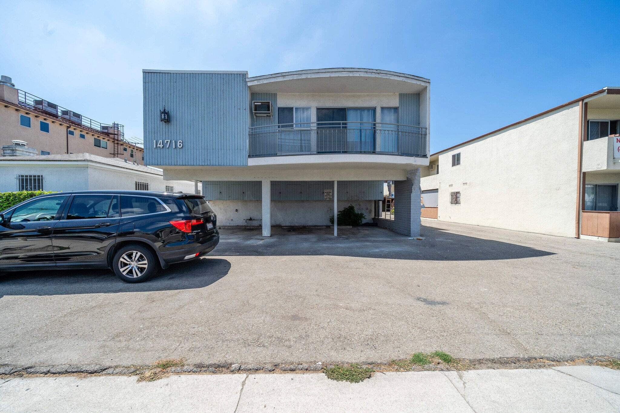 14716 Magnolia Blvd, Sherman Oaks, CA à vendre Photo du bâtiment- Image 1 de 32