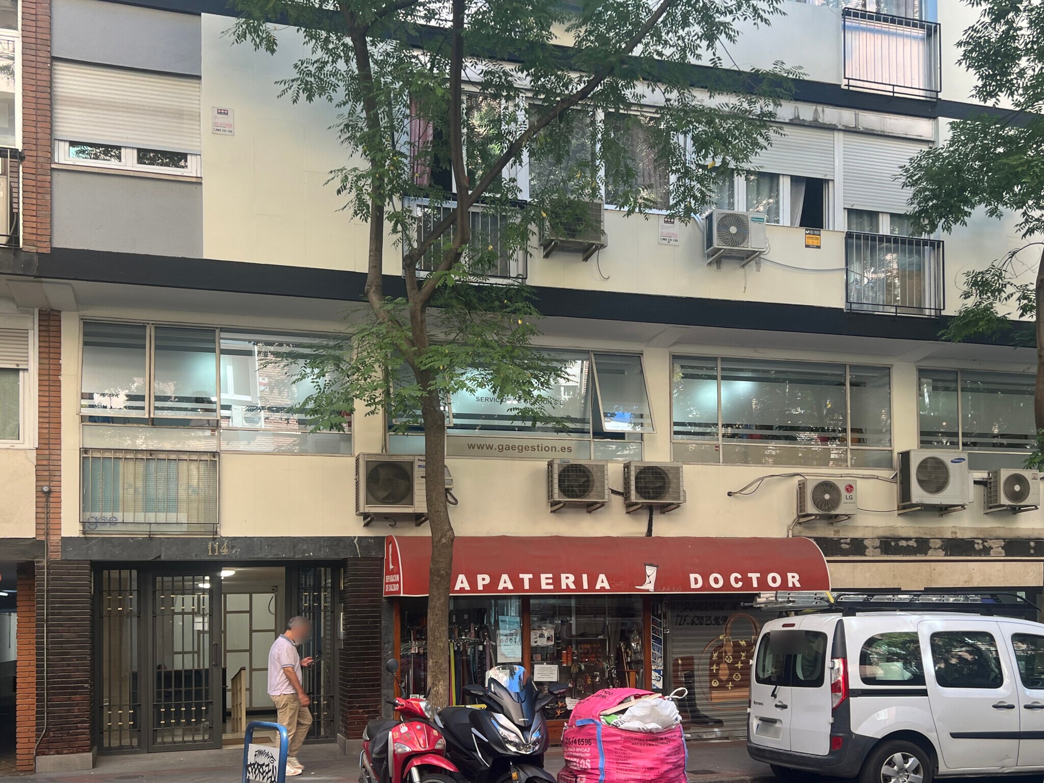 Calle del General Pardiñas, 114, Madrid, Madrid for lease Building Photo- Image 1 of 10
