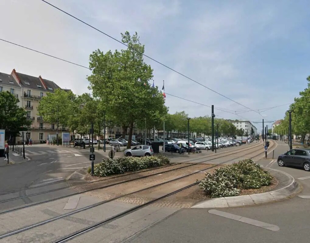 Commerce de détail dans Nantes à louer Photo du bâtiment- Image 1 de 8