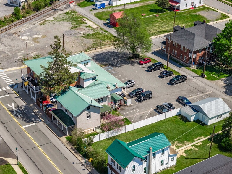 219 N Market St, Selinsgrove, PA for sale - Building Photo - Image 3 of 95