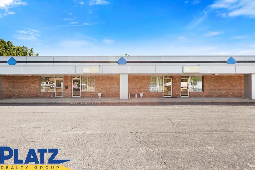 Austintown Investment Portfolio portefeuille de 2 propriétés à vendre sur LoopNet.ca - Photo du bâtiment - Image 3 de 22